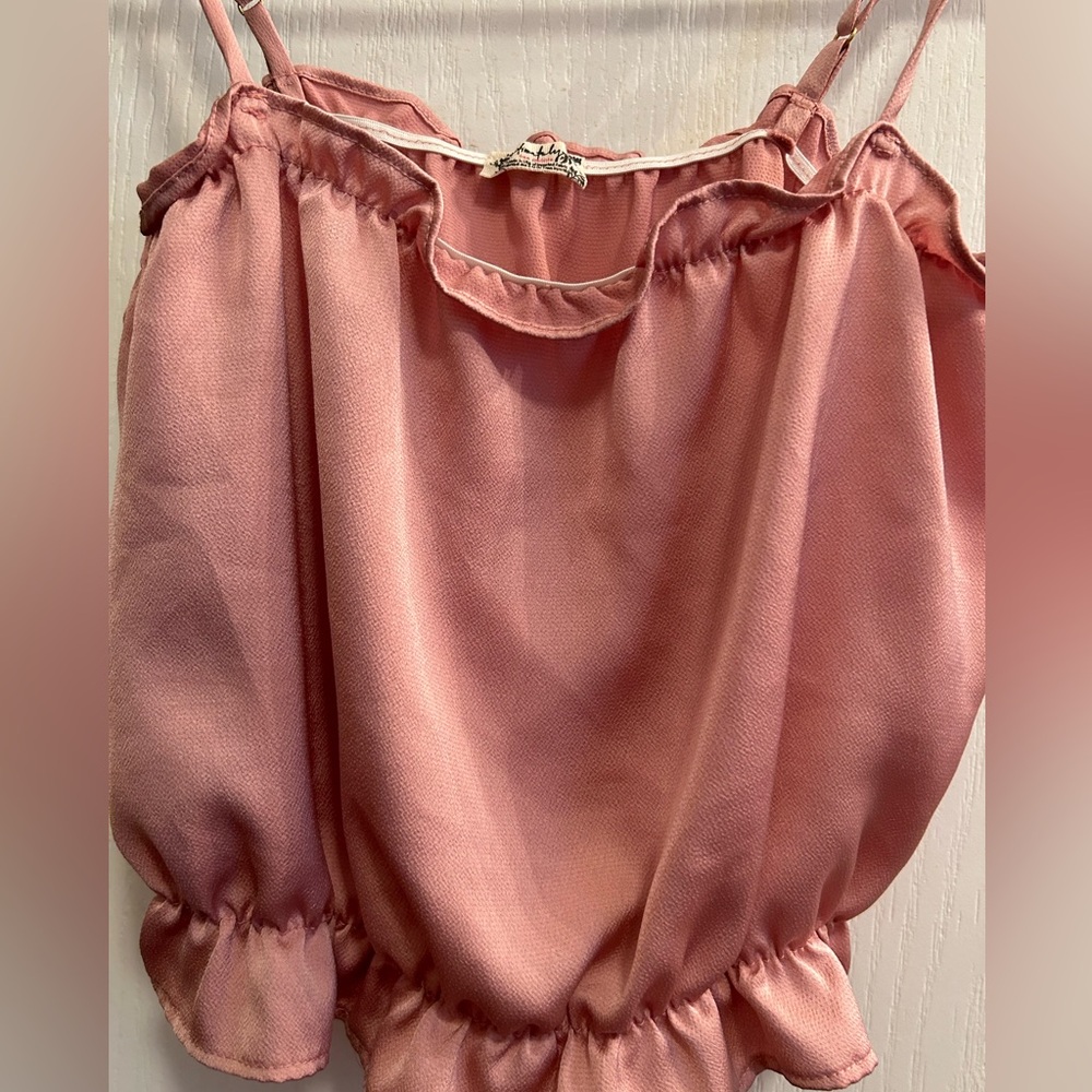 Gently Loved Free People Cropped Cami - Picture 2 of 5